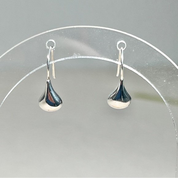 Silpada Jewelry - Silpada Sterling Silver Teardrop Dangle Earrings Classic 925 Modern French Hook